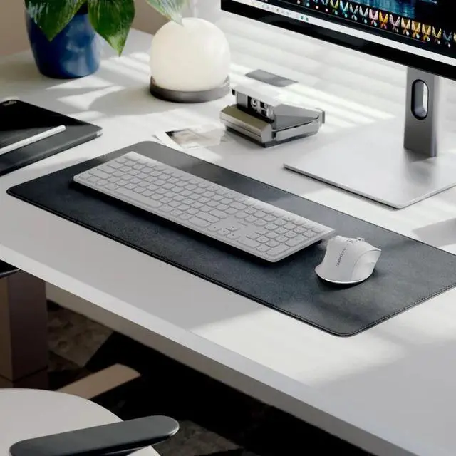 Alt view image 3 of 4 - Alogic APEX Wireless Performance Mouse - Wireless - Bluetooth/Radio Frequency - 2.40 GHz - Rechargeable - White - Scroll Wheel - 7 Programmable Button(s) - Right-handed