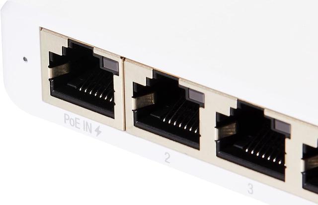 Switch 5 Portas 10/100/1000 Gigabit Mesa Flex Mini Usw-flex-mini Ubiquiti