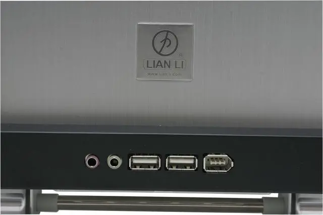 Alt view image 4 of 16 - LIAN LI V SILENT PC-V1100A PLUS Silver Aluminum ATX Mid Tower Computer Case