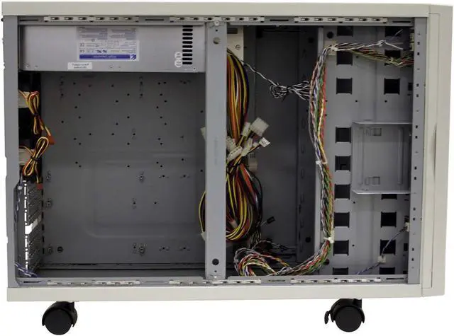 Alt view image 4 of 7 - Enlight EN-8950-OH1 Beige 5U Rackmount Server Chassis 600W Redundant 9 External 5.25" Drive Bays