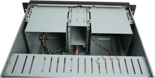 Alt view image 9 of 12 - hec RA455A00 4U Rackmount / Tower Server Case 6 External 5.25" Drive Bays