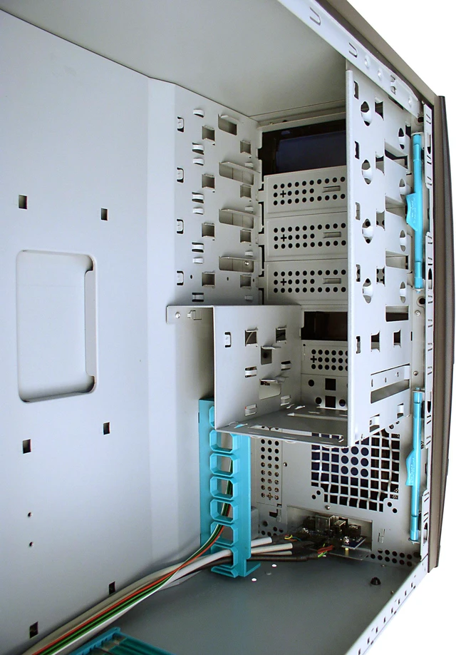 Cases (Computer Cases - ATX Form) - Newegg.ca