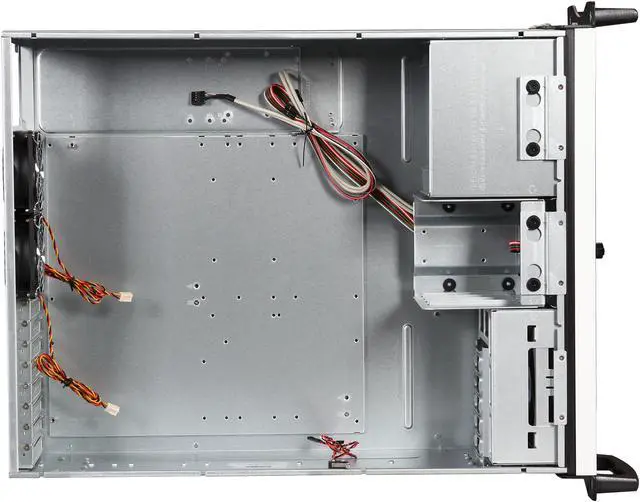 Alt view image 6 of 8 - CHENBRO RM41300-FS81 Black Steel / Plastic 4U Rackmount Server Case for Tesla GPU 3 External 5.25" Drive Bays