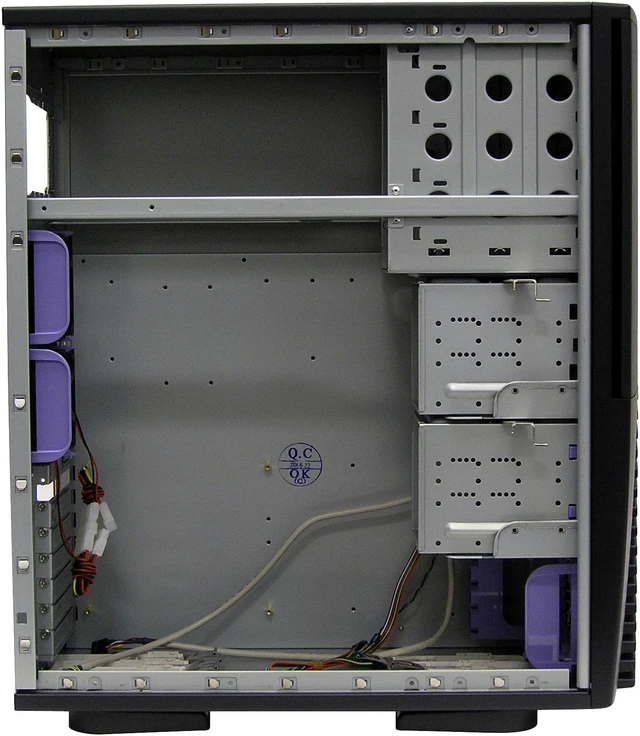 Alt view image 6 of 9 - CHENMING CMUI-601AEB-W Black 1.0mm SECC Server Computer Case