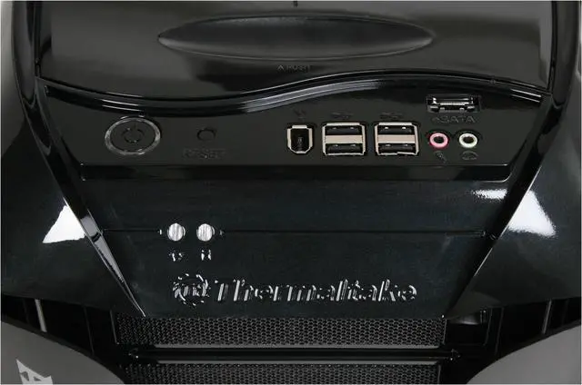 Alt view image 14 of 19 - Thermaltake ArmorPlus(Armor+) VH6000BWS Black Aluminum / Steel ATX Full Tower Computer Case