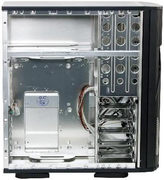 Alt view image 9 of 13 - Thermaltake SHARK VA7000BWA Black Aluminum ATX Full Tower Computer Case