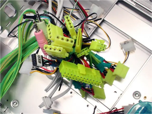 Alt view image 13 of 15 - APEVIA X-Superalien ATXA6SW-BK/500 Black w/ red alien eyes Aluminum Server Computer Case ATX Aluminum 500W Power Supply