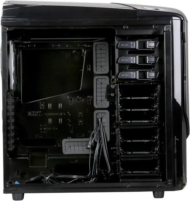 Alt view image 6 of 10 - NZXT Phantom 530 Black ATX Full Tower Computer Case Includes 1 x 200mm Front, 1 x 140mm Rear 2 x USB 3.0  Fan Controller