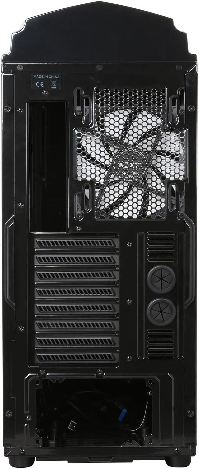 Alt view image 9 of 10 - NZXT Phantom 530 Black ATX Full Tower Computer Case Includes 1 x 200mm Front, 1 x 140mm Rear 2 x USB 3.0  Fan Controller
