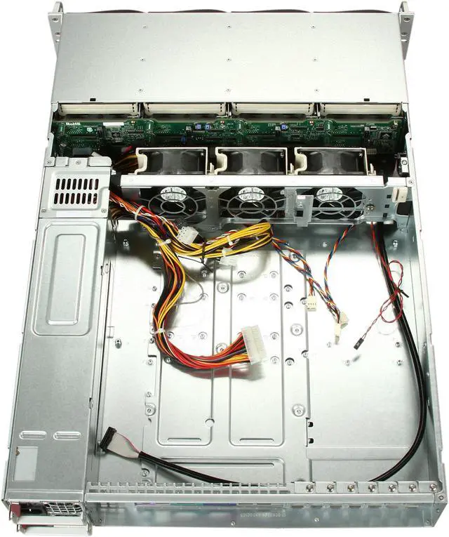 Alt view image 5 of 7 - SUPERMICRO SuperChassis CSE-826TQ-R800LPB Black 2U Rackmount Server Case 800W Redundant