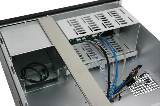 Alt view image 11 of 14 - SILVERSTONE Black Aluminum Crown Series CW01B-R ATX Media Center / HTPC Case