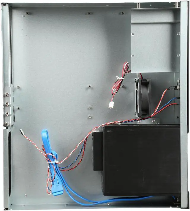 Alt view image 6 of 7 - iStarUSA D-230HN-T Black Aluminum / Steel 2U Rackmount Compact 3x 3.5" Bay Trayless Hotswap Server Case - Black HDD Handle