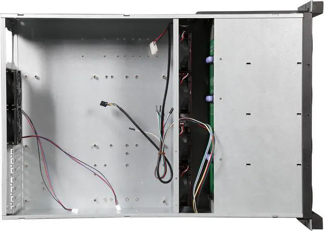 Alt view image 6 of 7 - NORCO RPC-4224 4U Rackmount Server Case with 24 Hot-Swappable SATA/SAS Drive Bays