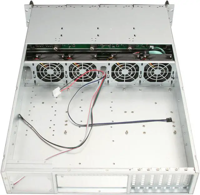 Alt view image 5 of 7 - NORCO RPC-2212 Black 2U Rackmount Server Case with 12 Hot-Swappable SATA/SAS Drive Bays