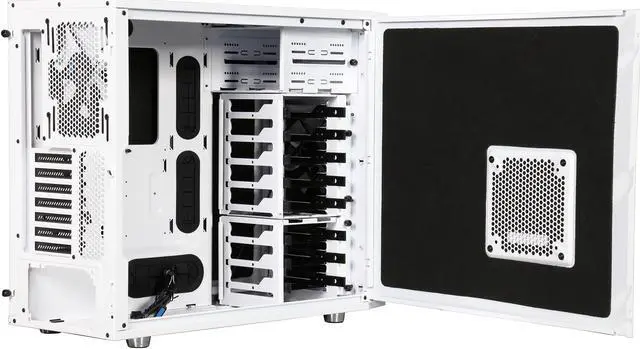 Alt view image 5 of 10 - Fractal Design Define R5 White Silent ATX Midtower Computer Case