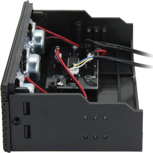 Alt view image 3 of 5 - 5.25" Bay Speaker Panel