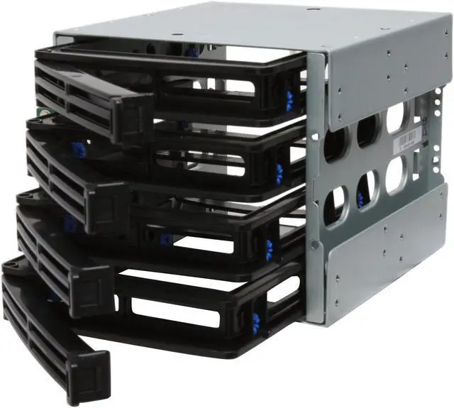 Alt view image 4 of 13 - Silverstone CFP52B Bay Device