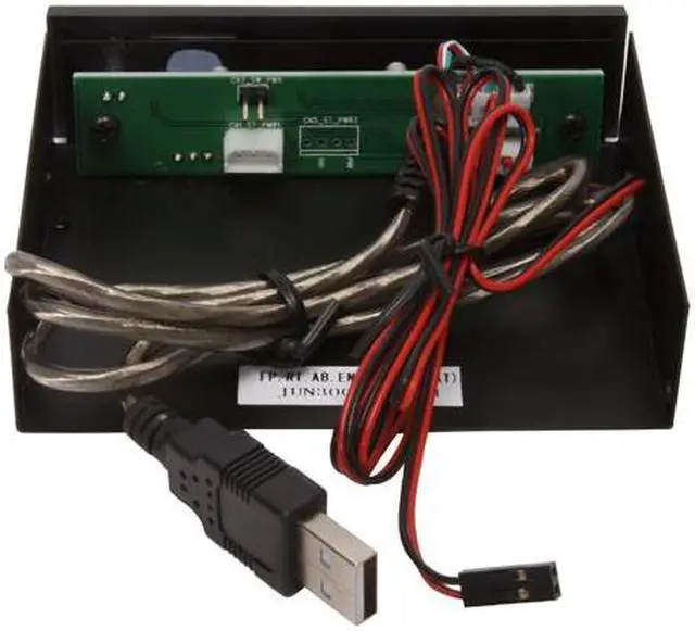 Alt view image 4 of 9 - Antec Mult-Station Basic Internal IR receiver and remote