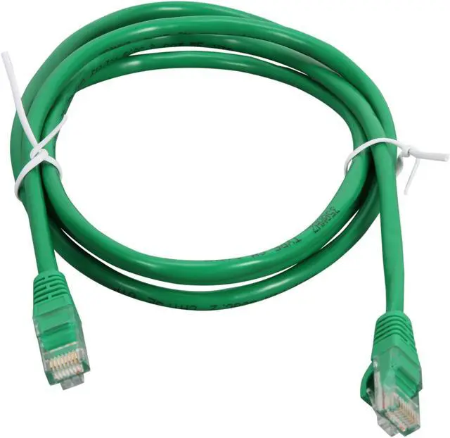 Alt view image 2 of 3 - C2G 15185 Cat5e Cable - Snagless Unshielded Ethernet Network Patch Cable, Green (5 Feet, 1.52 Meters)