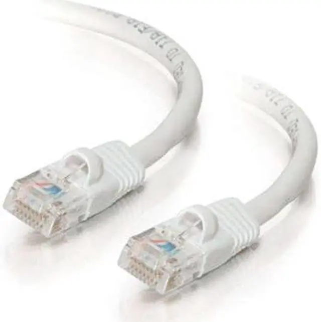 Main image of C2G 19478 Cat5e Cable - Snagless Unshielded Ethernet Network Patch Cable, White (7 Feet, 2.13 Meters)