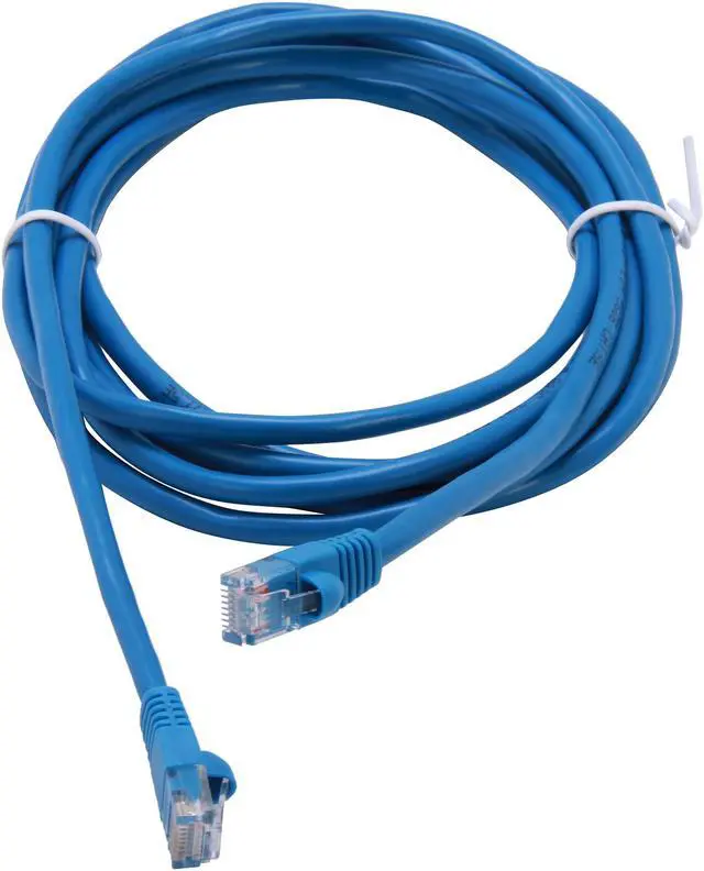 Alt view image 2 of 3 - C2G 15200 Cat5e Cable - Snagless Unshielded Ethernet Network Patch Cable, Blue (10 Feet, 3.04 Meters)