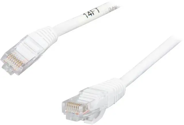 Main image of C2G 19529 Cat5e Cable - Snagless Unshielded Ethernet Network Patch Cable, White (14 Feet, 4.26 Meters)