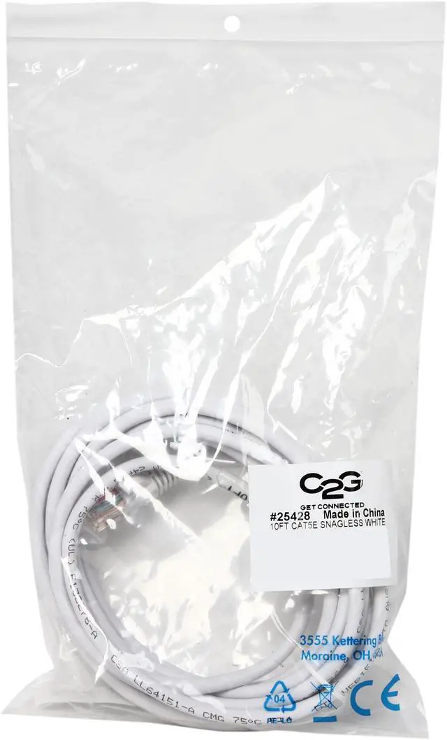 Alt view image 3 of 3 - C2G 25428 Cat5e Cable - Snagless Unshielded Ethernet Network Patch Cable, White (10 Feet, 3.04 Meters)