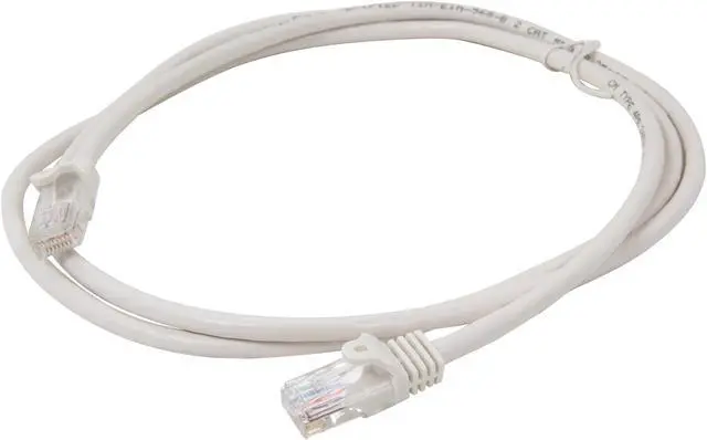 Alt view image 2 of 3 - StarTech.com 45PATCH5WH 5 ft. Cat 5E White Snagless UTP Patch Cable