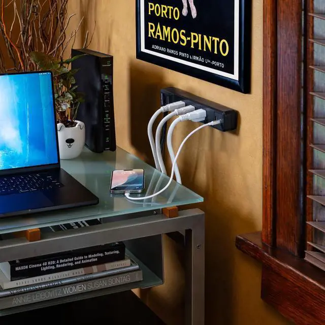 Alt view image 8 of 9 - CyberPower CSP604UC Home Office 6 - Outlet Surge Protector with 1500 J Surge Suppression, Clamping Voltage 800V, 4 ft Cord, NEMA 5-15P, 45 degrees Offset Right, Black