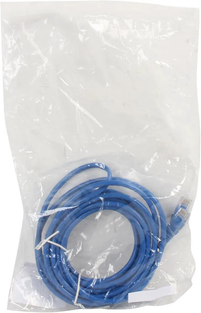 Alt view image 3 of 3 - C2G 22012 Cat5e Cable - Snagless Unshielded Ethernet Network Patch Cable, Blue (15 Feet, 4.57 Meters)