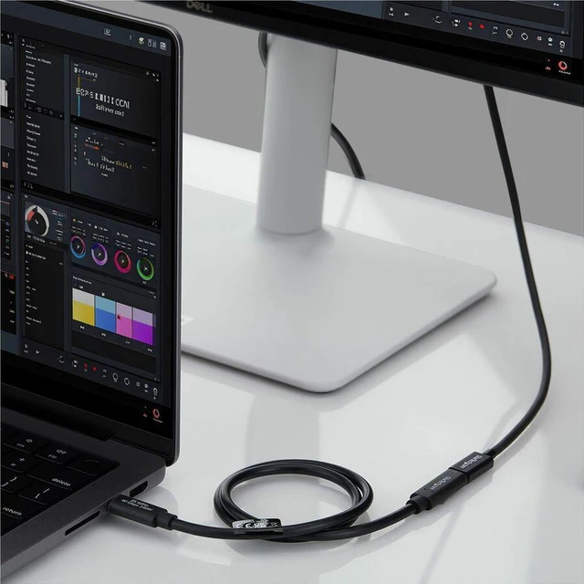 Alt view image 4 of 5 - StarTech 2ft (60cm) USB4 Extension Cable - 40Gbps - 240W - 8K 60Hz/4K 240Hz - USB-C Male to Female Extender Cord - Thunderbolt 4 Compatible - USB440GCMCF2F