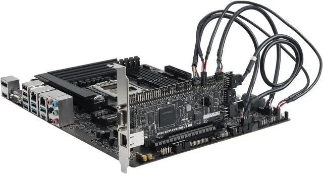 Alt view image 6 of 7 - ASUS Pro WS W680-ACE IPMI Intel W680 LGA 1700 ATX workstation motherboard, dual PCIe 5.0x16 slot, DDR5, ECC memory and XMP support, dual Intel 2.5 Gb Lan, 3xPCIe 4.0 M.2 slots, USB 3.2 Gen 2x2 front panel connector, SlimSAS.