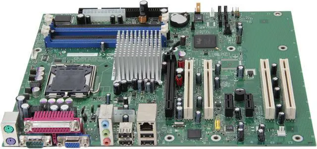 Alt view image 2 of 5 - Intel BLKD915GAVL LGA 775 Intel 915G ATX Intel Motherboard