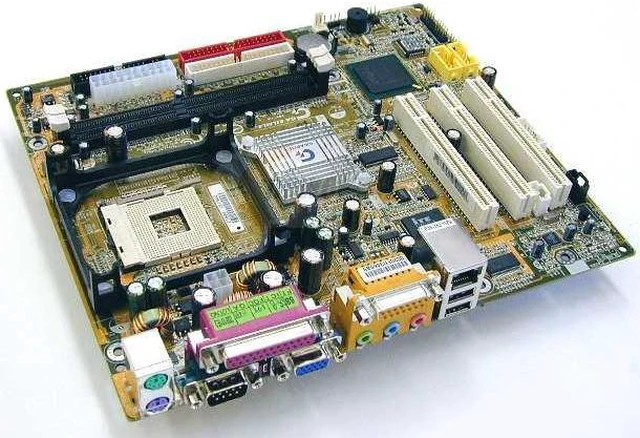 Open Box: GIGABYTE GA-8ILML4 Socket 478 ATX Intel Motherboard - Newegg.com