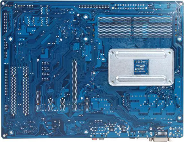 Alt view image 4 of 5 - GIGABYTE GA-MA780G-UD3H AM2+/AM2 AMD 780G HDMI ATX AMD Motherboard