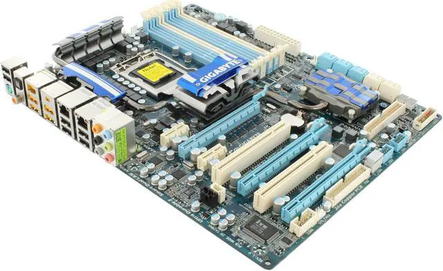 Main image of GIGABYTE GA-P55-UD6 LGA 1156 Intel P55 ATX Intel Motherboard