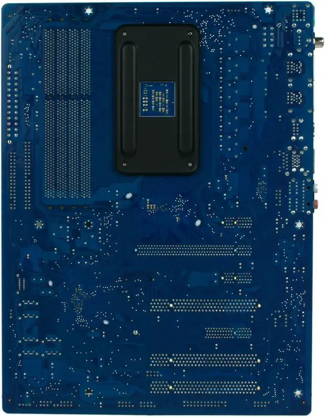 Alt view image 4 of 5 - GIGABYTE GA-870A-UD3 AM3 AMD 870 USB 3.0 ATX AMD Motherboard