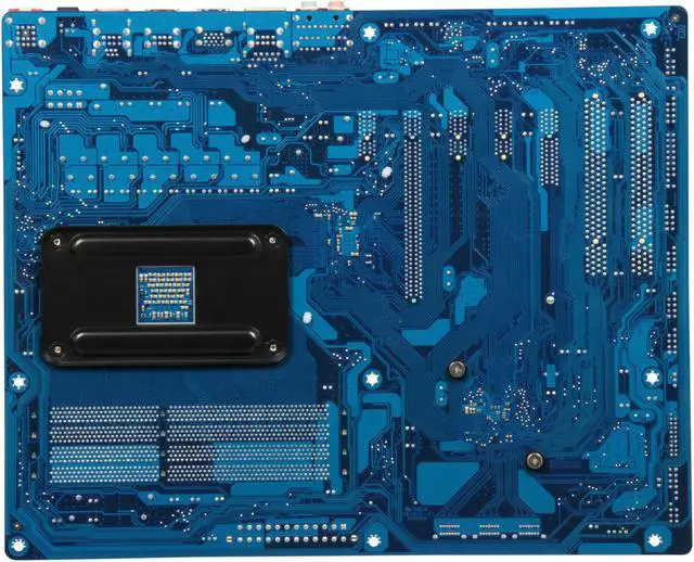 Alt view image 4 of 5 - GIGABYTE GA-970A-UD3 AM3+ AMD 970 + SB950 USB 3.0 ATX AMD Motherboard