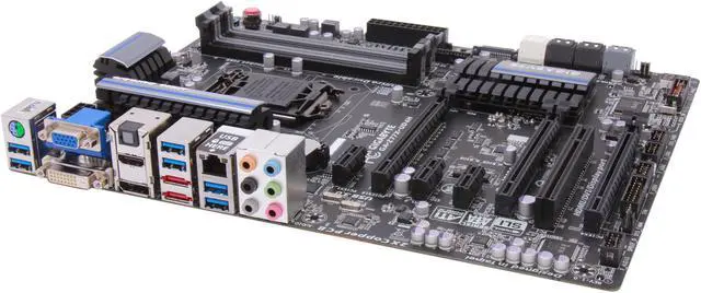 Main image of GIGABYTE GA-Z77X-UD4H LGA 1155 Intel Z77 HDMI USB 3.0 ATX Intel Motherboard with UEFI BIOS