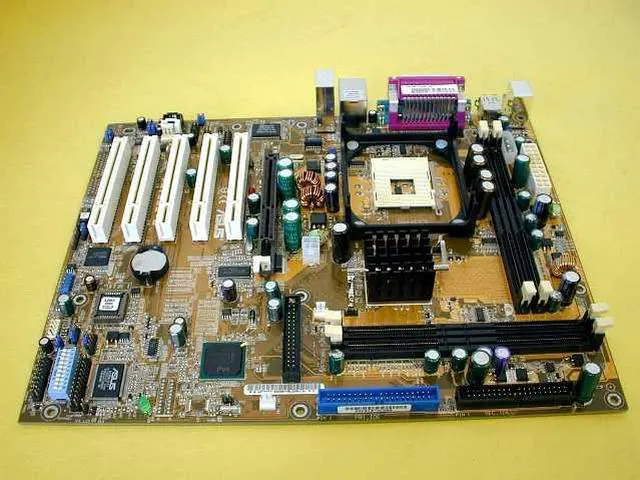 Alt view image 2 of 3 - ASUS P4T533-C Socket 478 Intel 850E ATX Intel Motherboard - OEM