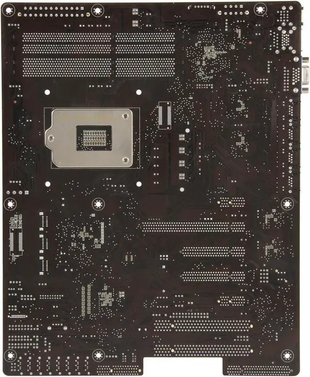 Alt view image 4 of 5 - ASUS P9D-E/4L ATX Server Motherboard LGA 1150 DDR3 1600/1333
