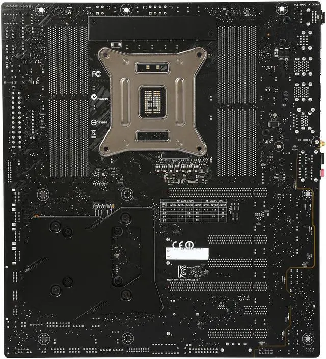 Alt view image 4 of 13 - ASUS ROG RAMPAGE V EXTREME/U3.1 LGA 2011-v3 Intel X99 USB 3.1 Extended ATX Intel Gaming Motherboard
