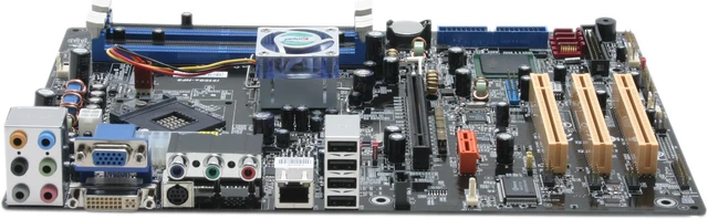 Alt view image 2 of 6 - AOpen i915Ga-HFS Socket 479 Intel 915G ATX Intel Motherboard