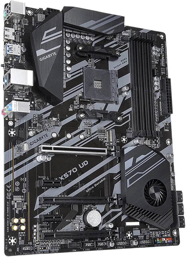 Alt view image 4 of 8 - GIGABYTE X570 UD AMD Ryzen 3000 PCIe 4.0 SATA 6Gb/s USB 3.2 AMD X570 ATX Motherboard