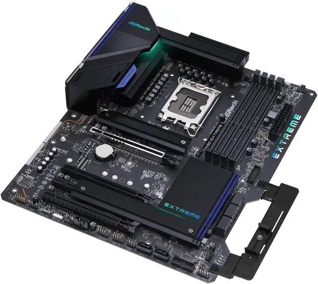 Alt view image 7 of 13 - ASRock Z690 EXTREME LGA 1700 (14th,13th,12th Gen) Intel Z690 SATA 6Gb/s DDR4 ATX Intel Motherboard