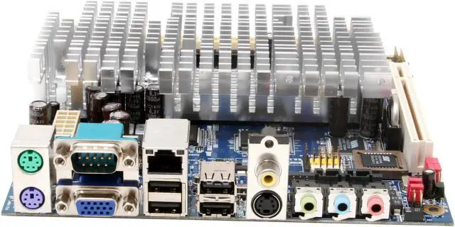 Alt view image 2 of 5 - VIA EPIA-EN12000EG 1.2GHz VIA C7 nanoBGA2 Embedded Processor VIA CN700 Mini ITX Motherboard / CPU Combo