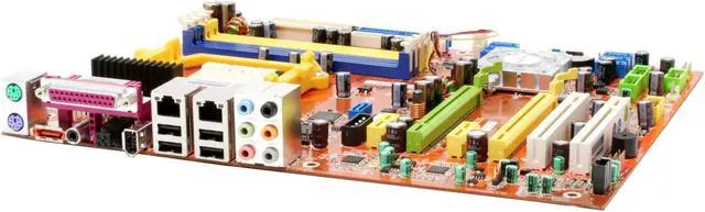 Main image of Foxconn N570SM2AA-8EKRS2H AM2 NVIDIA nForce 570 SLI MCP ATX AMD Motherboard