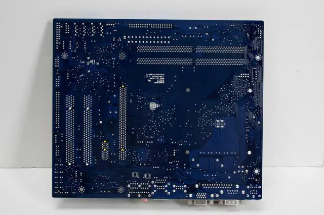 Alt view image 4 of 6 - Foxconn G31MX-K LGA 775 Intel G31 Micro ATX Intel Motherboard
