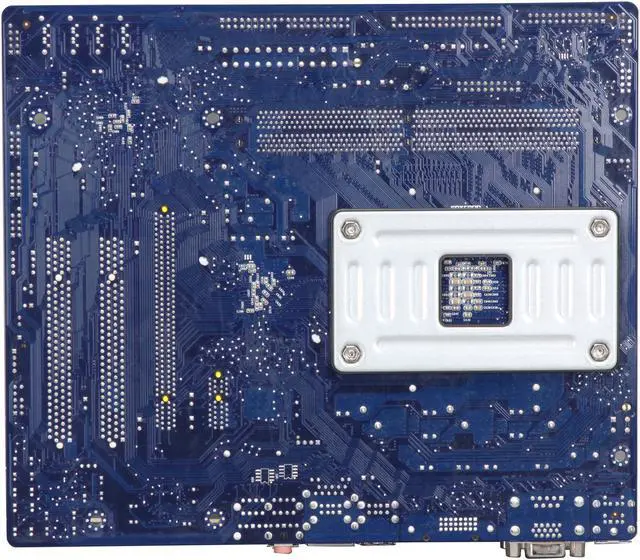 Alt view image 4 of 5 - Foxconn A74ML-K AM3/AM2+ AMD 740G Micro ATX AMD Motherboard