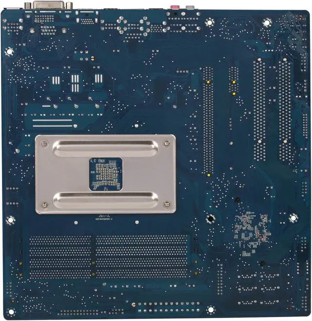 Alt view image 4 of 5 - Foxconn A75M FM1 AMD A75 (Hudson D3) USB 3.0 HDMI Micro ATX AMD Motherboard